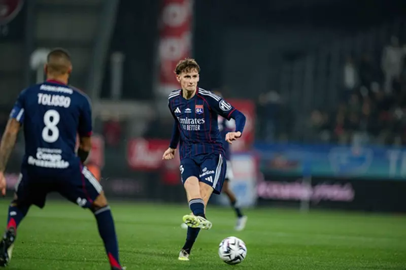 الدوري الفرنسي.. ليون يواصل نزيف النقاط بالتعادل مع بريست